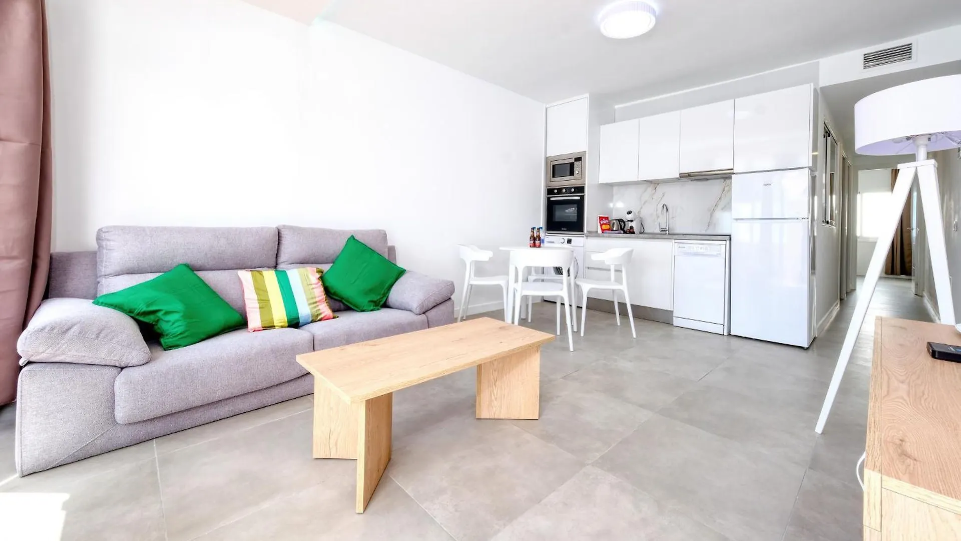 Puerto Rubi 4 Apartment Puerto del Carmen  Puerto del Carmen (Lanzarote)